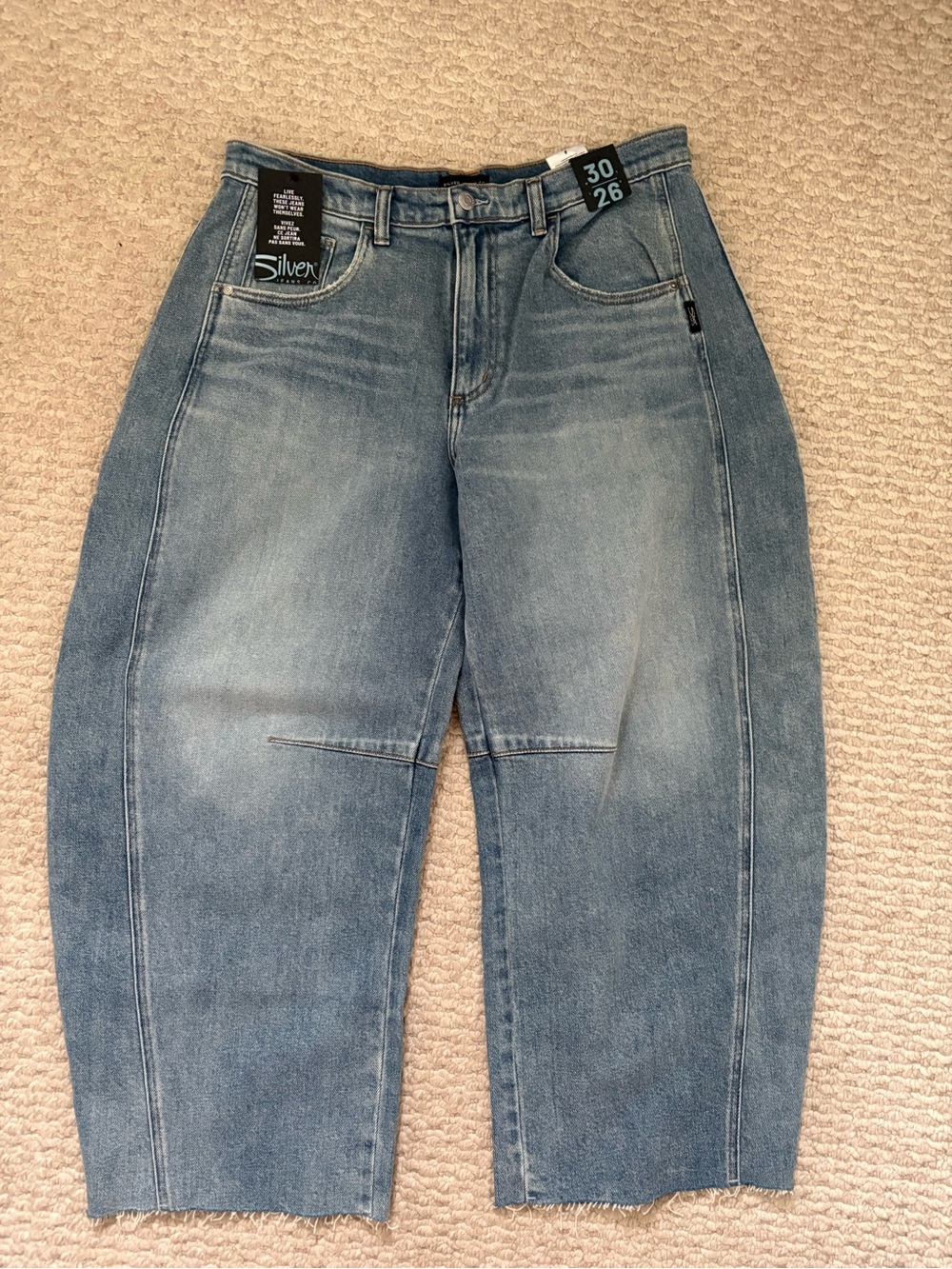 Silver Jeans Women's Light Blue Relaxed Cropped Denim